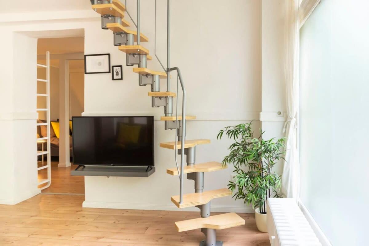 Stylish Loft Selfcheckin Street Parking Appartamento *