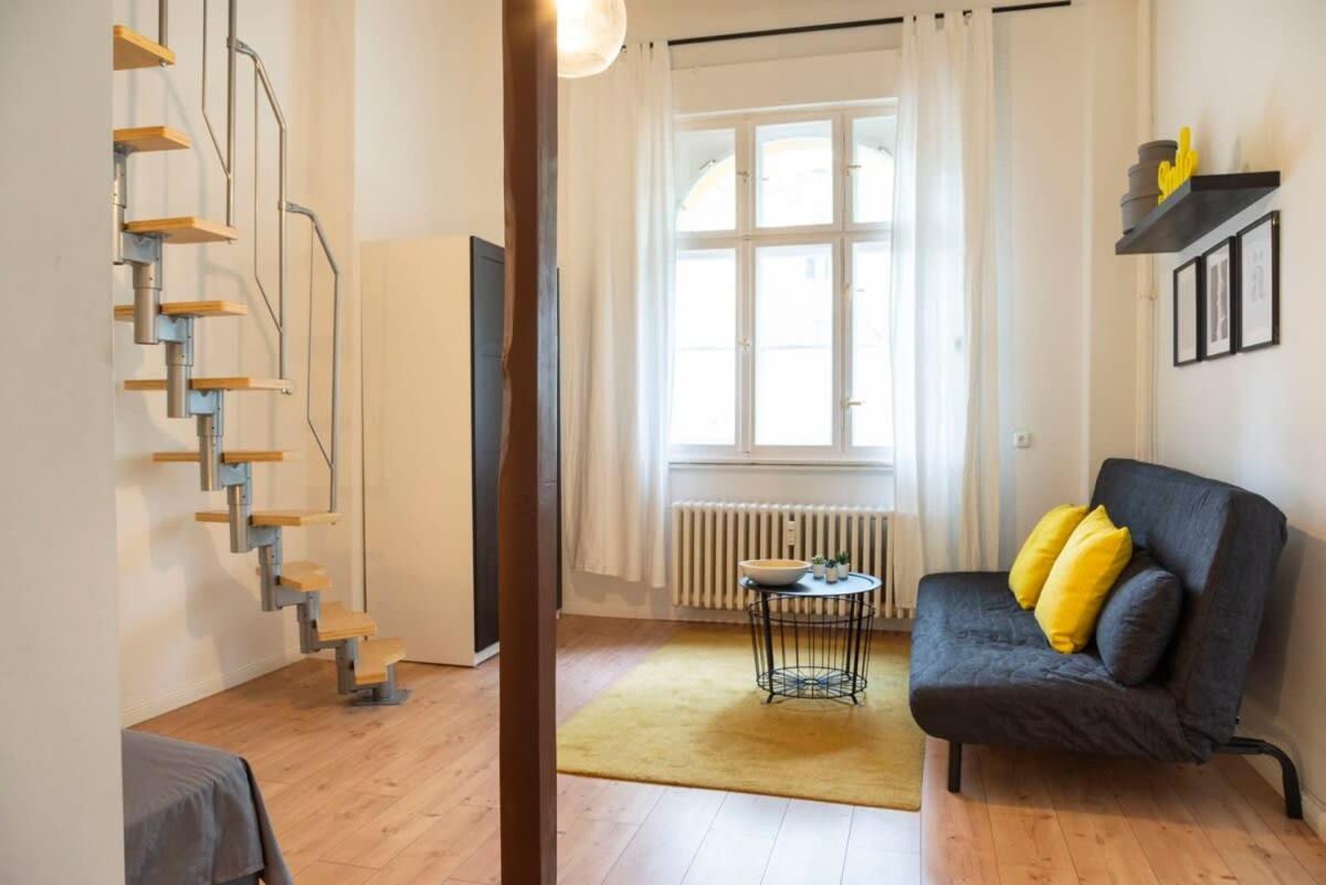 Stylish Loft Selfcheckin Street Parking Appartamento